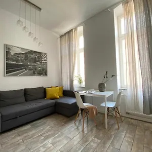 aravel-premium.hotelswroclaw.com/